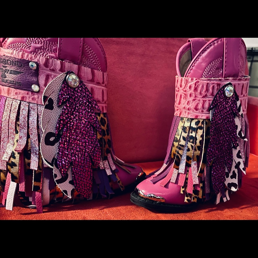 Vagabond toddler boots and buckles